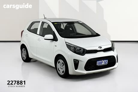 White 2021 Kia Picanto Hatchback S (Pe)