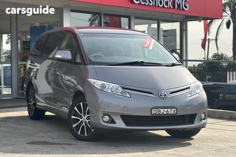 Grey 2015 Toyota Tarago Wagon Ultima V6