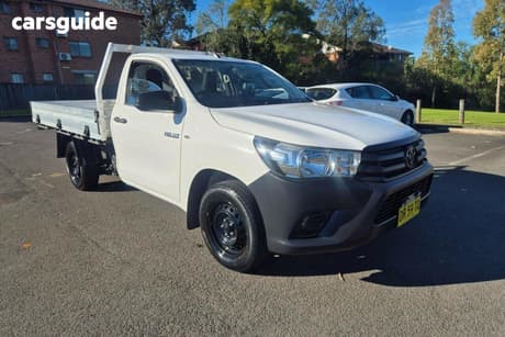 White 2018 Toyota Hilux Cab Chassis Workmate