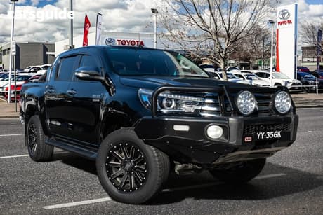 Black 2017 Toyota Hilux Dual Cab Utility Sr5 (4X4)