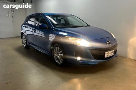 Blue 2013 Mazda 3 Hatchback Maxx Sport