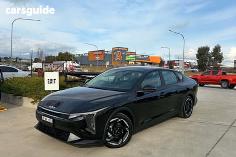 Black 2025 Kia K4 Sedan Sport+