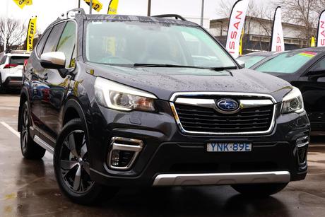 Grey 2019 Subaru Forester Wagon 2.5I-S (Awd)