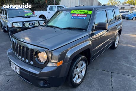 Grey 2016 Jeep Patriot Wagon Sport (4X2)