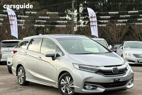 Silver 2018 Honda Shuttle SUV