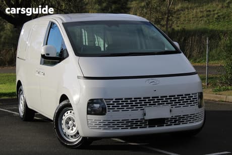 White 2021 Hyundai Staria Van Load 2S 2.2D Liftback