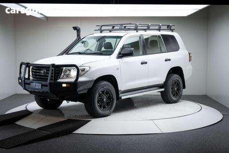 White 2012 Toyota Landcruiser Wagon Gx (4X4)