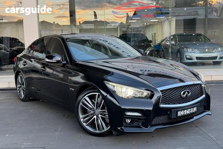 Black 2014 Infiniti Q50 Sedan 3.5 Hybrid S