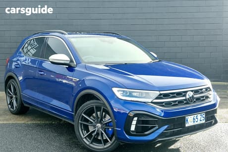 Blue 2023 Volkswagen T-ROC Wagon R