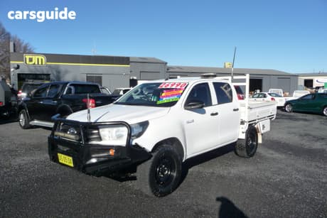 White 2018 Toyota Hilux Dual Cab Utility Workmate (4X4)
