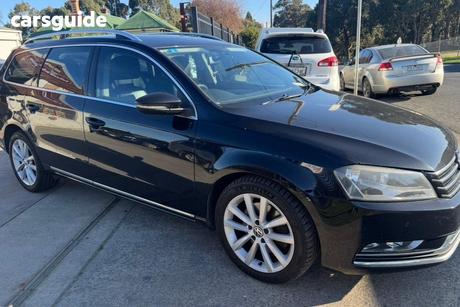Black 2011 Volkswagen Passat Wagon 125 Tdi Highline