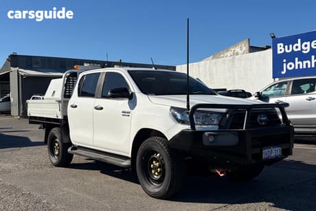 2020 Toyota Hilux Sr (4X4)