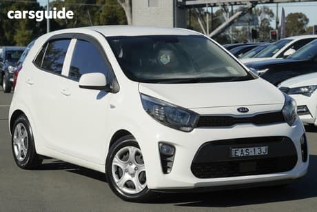 White 2019 Kia Picanto Hatchback S (Aeb)