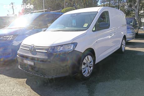 White 2025 Volkswagen Caddy Commercial TSI220 F