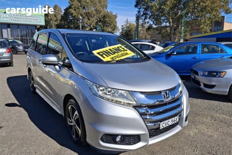 Silver 2014 Honda Odyssey Wagon Vti-L
