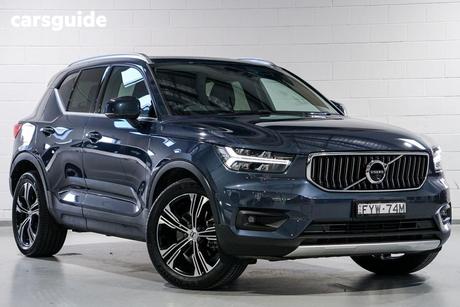 Blue 2022 Volvo XC40 Wagon T4 Inscription (Awd)