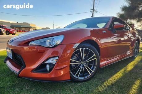 Orange 2013 Toyota 86 Coupe Gts