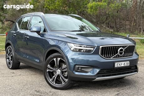 Blue 2021 Volvo XC40 Wagon T4 Inscription (Awd)