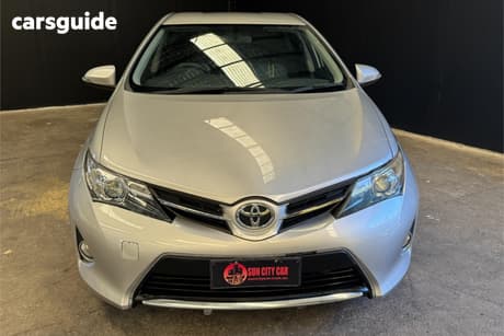 Silver 2014 Toyota Corolla Hatchback Ascent Sport