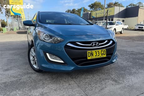 Blue 2014 Hyundai I30 Hatchback Se
