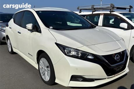 White 2019 Nissan Leaf Hatchback