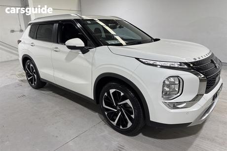 White 2022 Mitsubishi Outlander Wagon Aspire 7 Seat (2Wd)