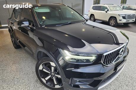 Black 2019 Volvo XC40 Wagon T4 Inscription (Awd)