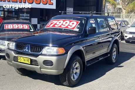 Blue 2004 Mitsubishi Challenger Wagon (4X4)