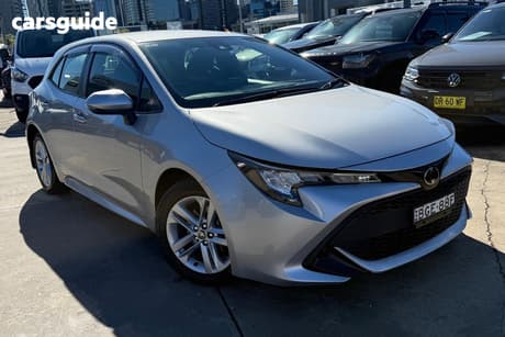 Silver 2019 Toyota Corolla Hatchback Ascent Sport