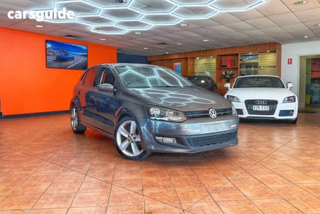 Grey 2014 Volkswagen Polo Hatchback 77 Tsi Comfortline