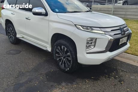 White 2023 Mitsubishi Pajero Sport Wagon Gls (4Wd) 7 Seat