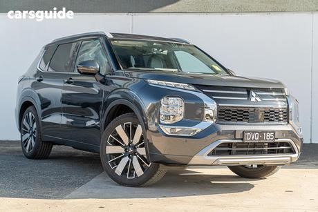 Grey 2025 Mitsubishi Outlander Wagon Exceed 5 Seat (Awd)