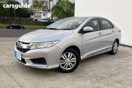 Silver 2015 Honda City Sedan Vti
