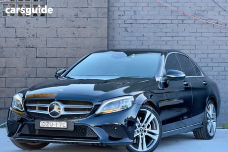 Black 2018 Mercedes-Benz C300 Sedan