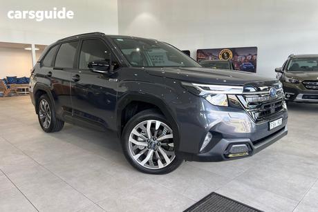 2025 Subaru Forester 2.5I Touring (Awd)