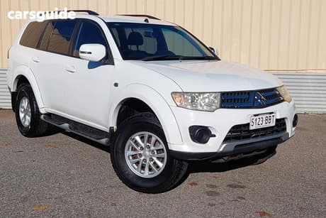 2014 Mitsubishi Challenger Wagon (4X4)