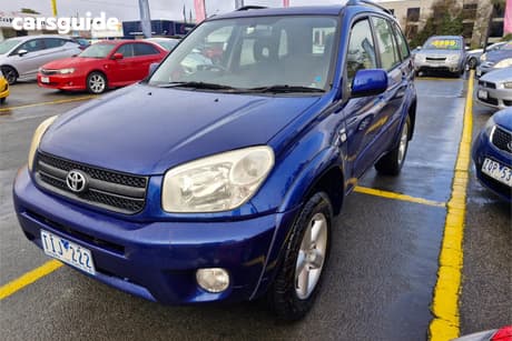 2004 Toyota RAV4 Cruiser (4X4)