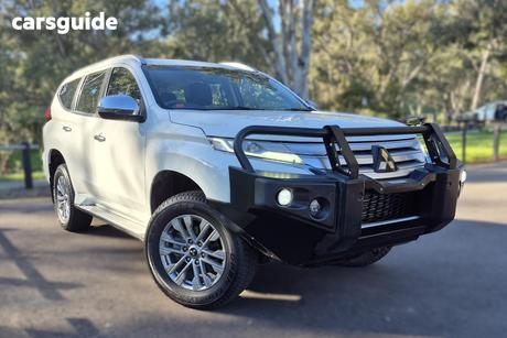 White 2022 Mitsubishi Pajero Sport Wagon Glx (4Wd) 5 Seat