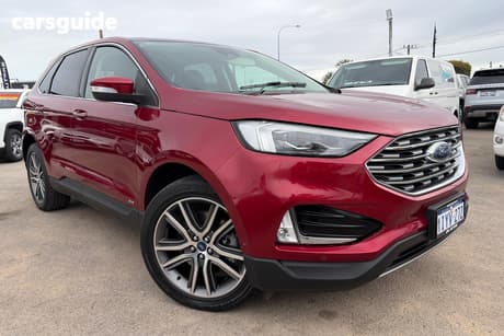 Red 2019 Ford Endura Wagon Titanium (Awd)
