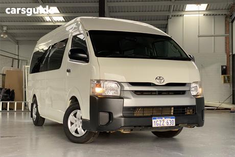White 2017 Toyota HiAce Bus Commuter (12 Seats)