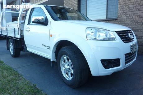 White 2014 Great Wall V200 Cab Chassis (4X4)