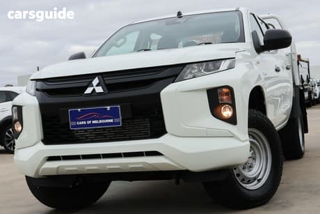 White 2022 Mitsubishi Triton Double Cab Chassis Glx (4X4)