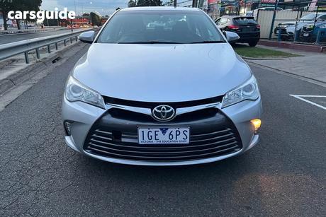 Silver 2015 Toyota Camry Sedan Altise