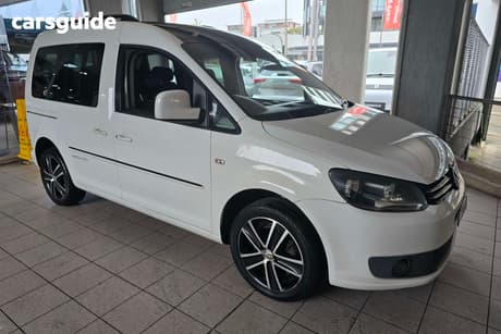 White 2012 Volkswagen Caddy Wagon Edition 30