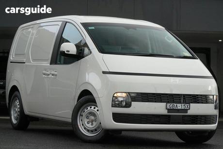 White 2026 Hyundai Staria Van Load 2S 2.2D Liftback