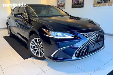 Blue 2021 Lexus ES250 Sedan Luxury