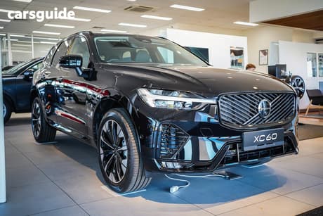 Black 2026 Volvo XC60 Wagon Ultra B5 Dark