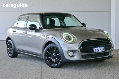Silver 2019 Mini Cooper Hatchback 5D Hatch
