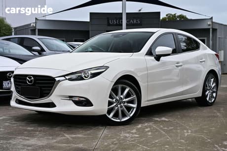 White 2018 Mazda 3 Sedan Sp25 Gt