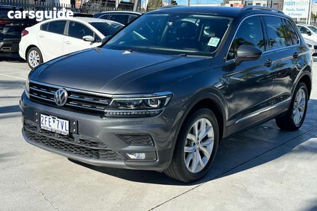 Grey 2018 Volkswagen Tiguan Wagon 132 Tsi Comfortline